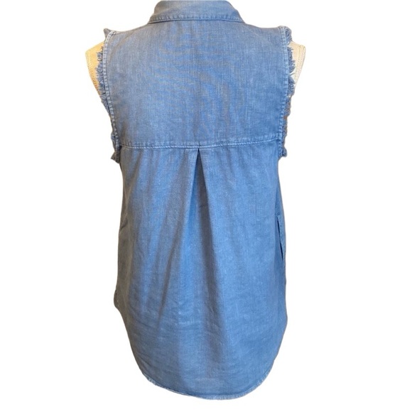 Free People Denim Linen Chambray Frayed Edge Sleeveless Blouse Tank Top Pockets - Picture 5 of 10